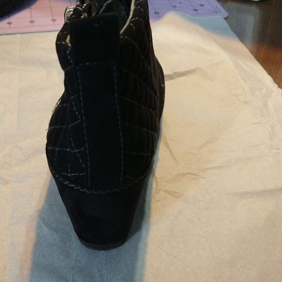 $ 𝅺BONGO DRESS boots.size 7m - Picture 3 of 6